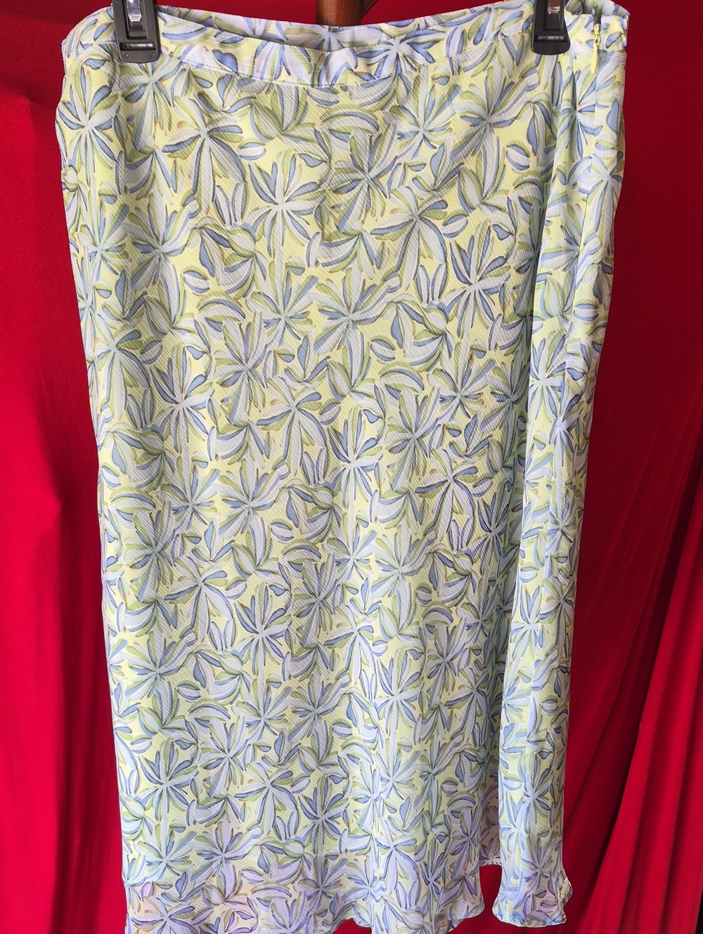 Jaclyn Smith Light Green Floral Maxi Skirt with Blue Accents Size L